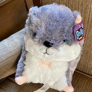 BELLY Buddies adorable hamster has irresistible, blue eyes, and a huggable body.